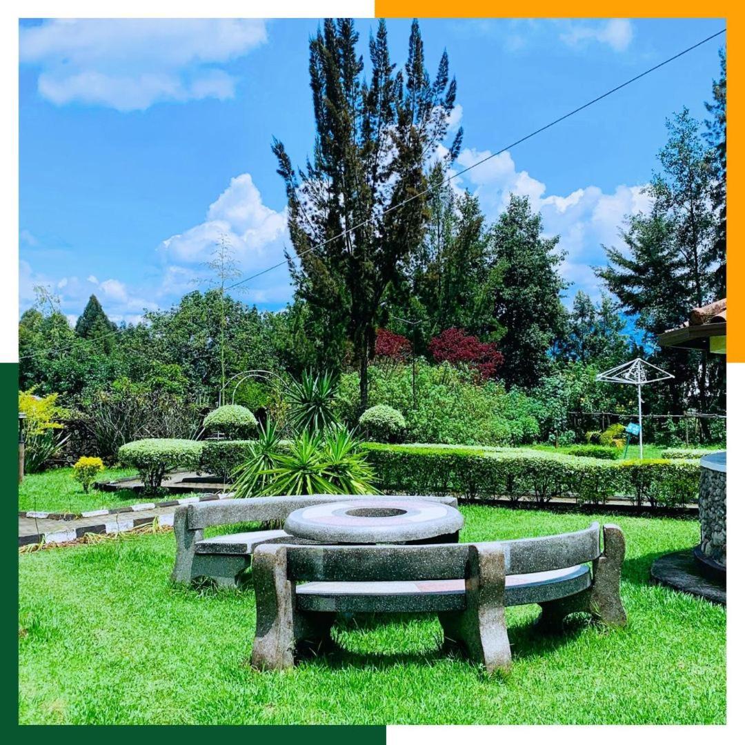 Karisimbi Cave Resort Ruhengeri Bagian luar foto